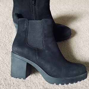 Vagabond Grace platform leather ankle bootie 38